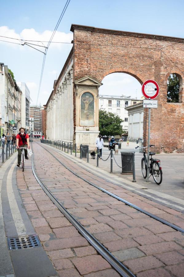 Ticinese 38 - Incantevole Appartamento Nel Centro Milaan Buitenkant foto